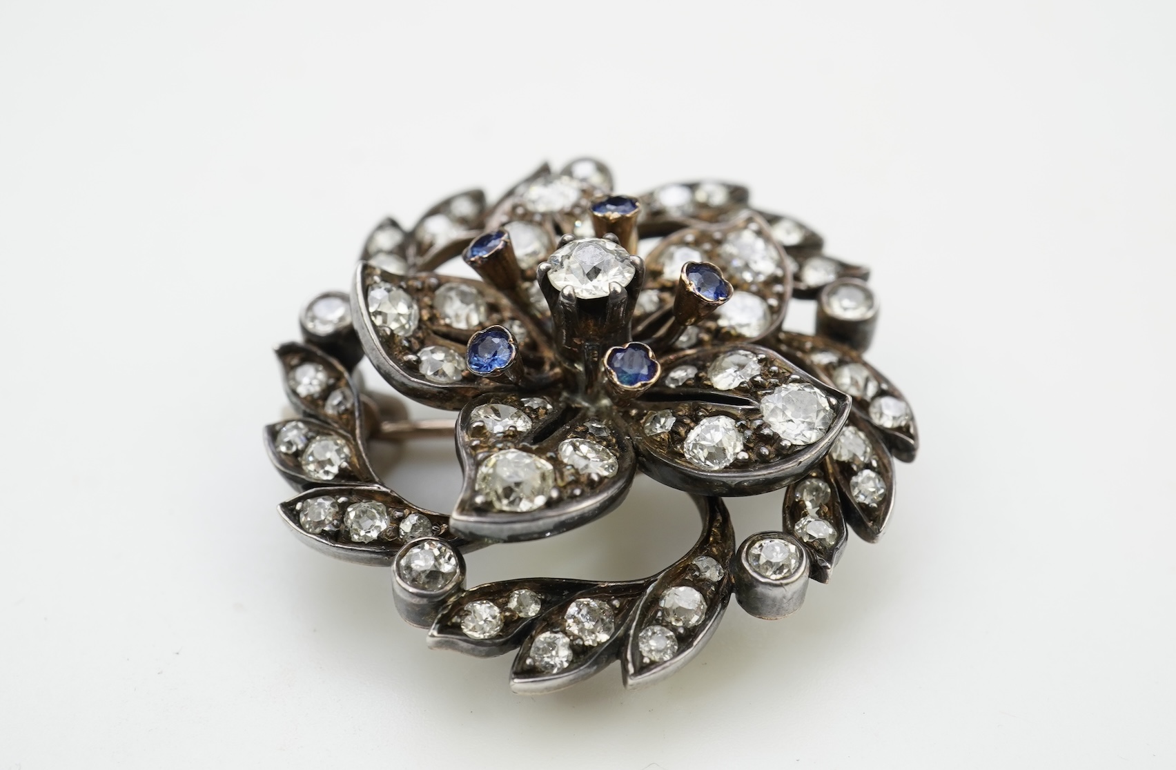 A Victorian sapphire and diamond brooch, late 19th century